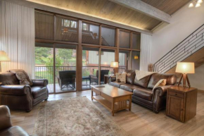 Tamarron Gambel Oak 703
